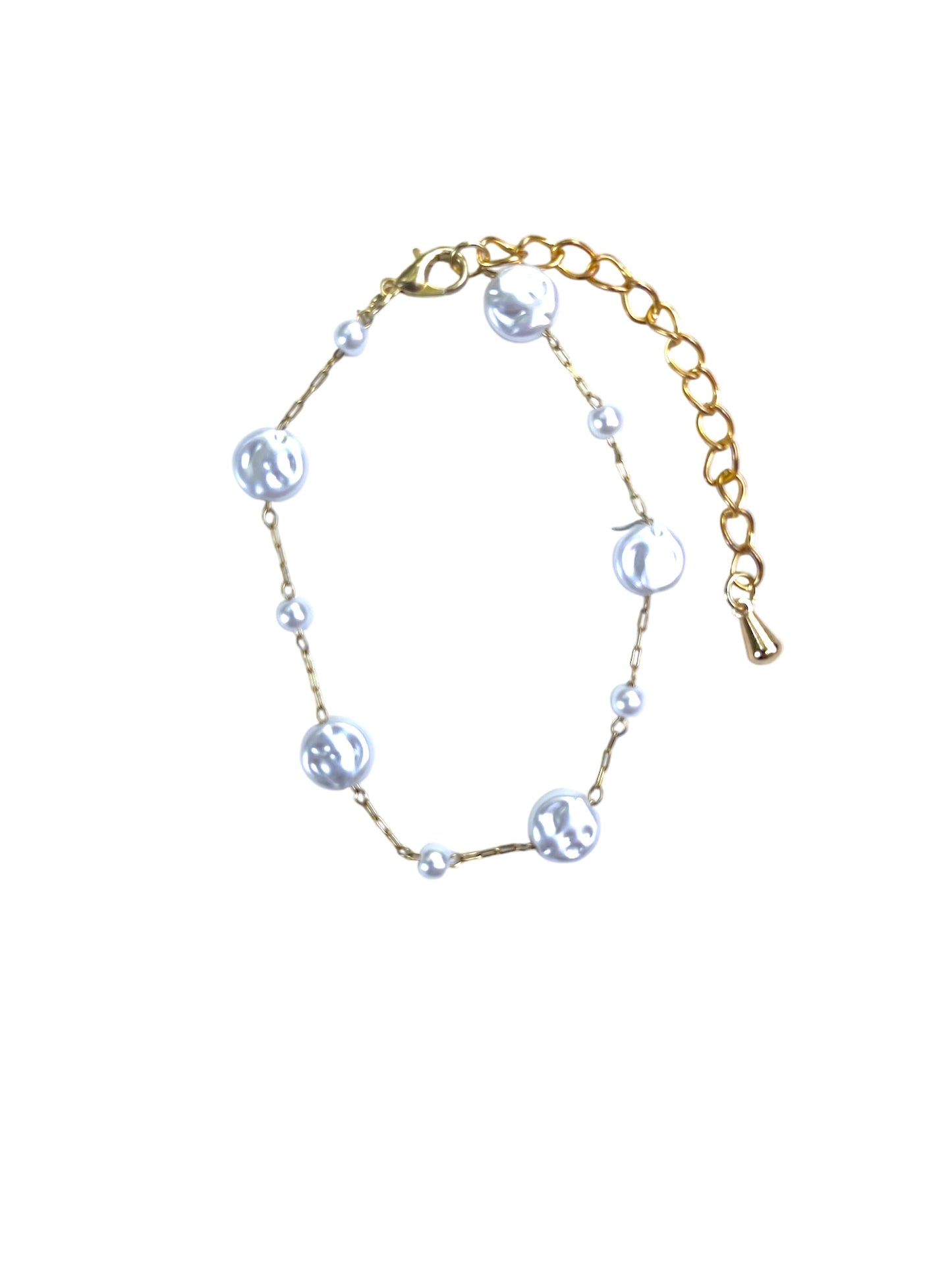 Flat Pearl Chain Bracelet